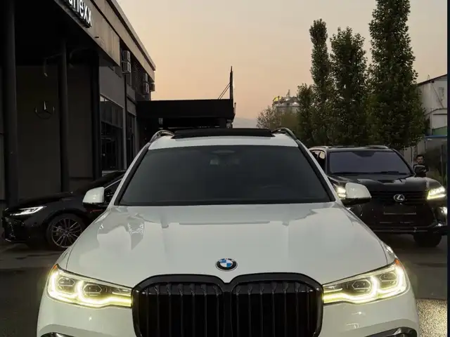 BMW X7, 2020