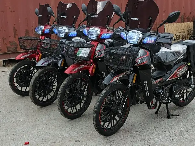 Скутер Танк GEkS 135к