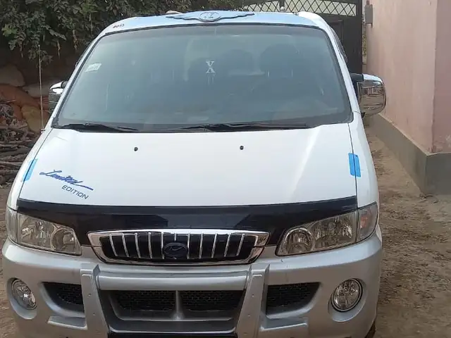 Микроавтобус Hyundai Starex, 2000