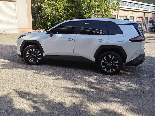 Toyota RAV 4, 2026