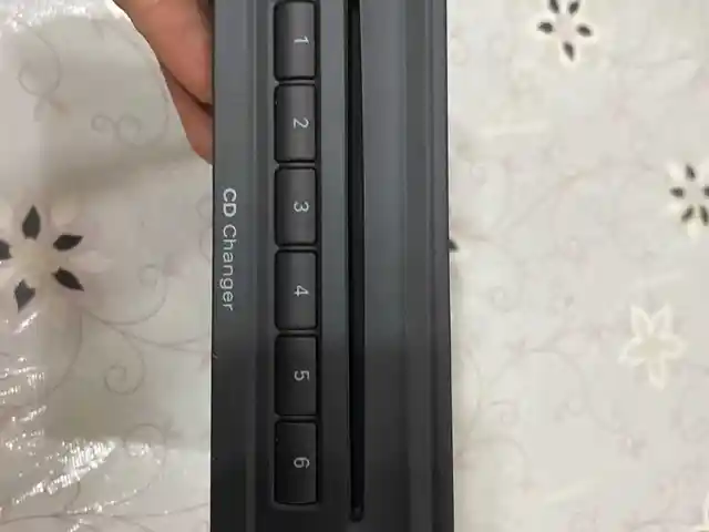 CD ченджер Ауди
