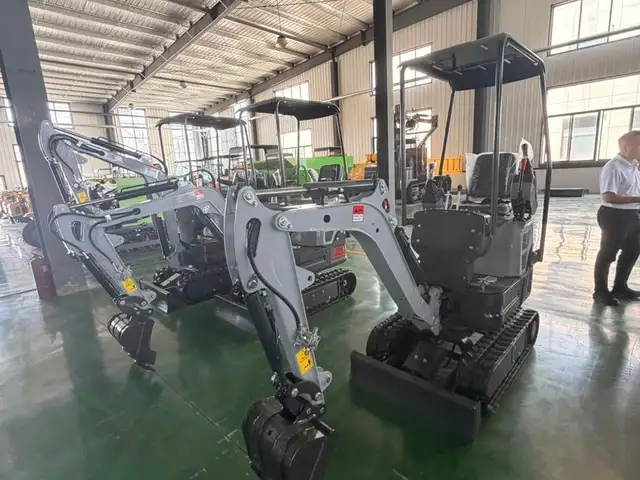 Микро экскаватор HUAYEE 0.8